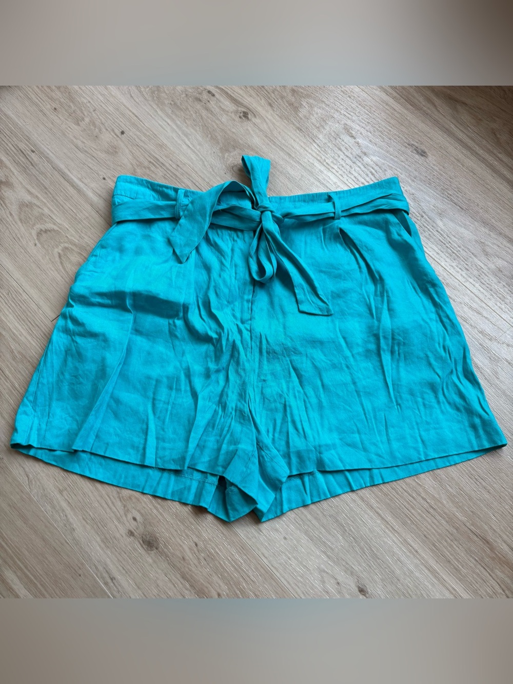 Antonio Melani Turquoise Women Linen Shorts Size: 14